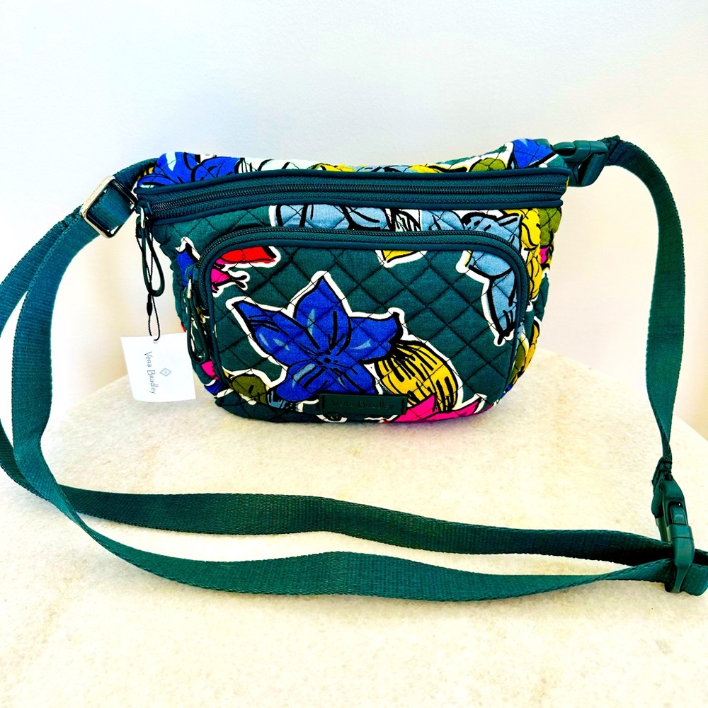 NWT, Vera Bradley Belt Bag